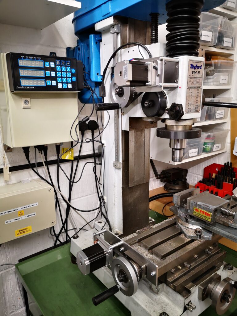 stepper motor control of a VMB manual milling machine