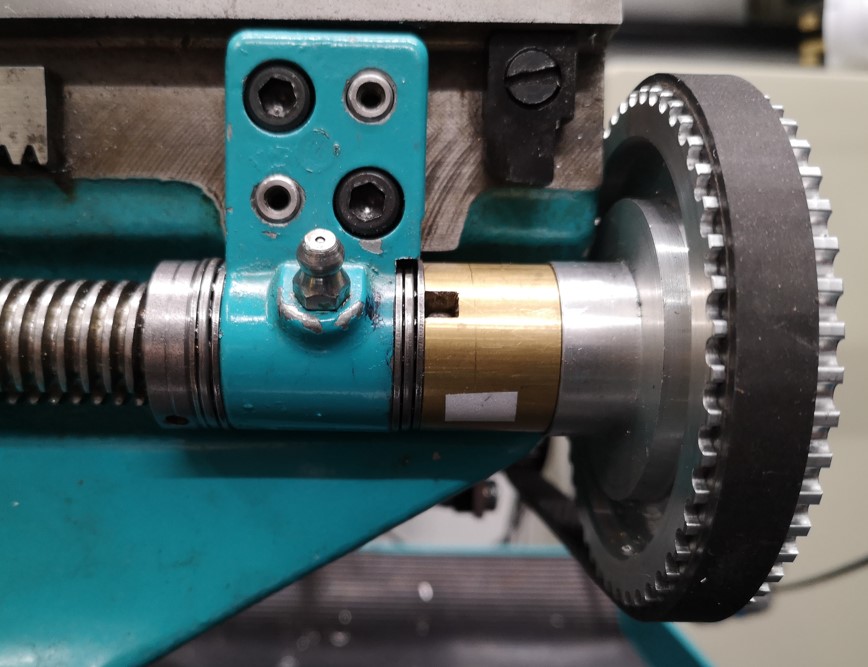 modification to the leadscrew mounting for adding thrust bearings